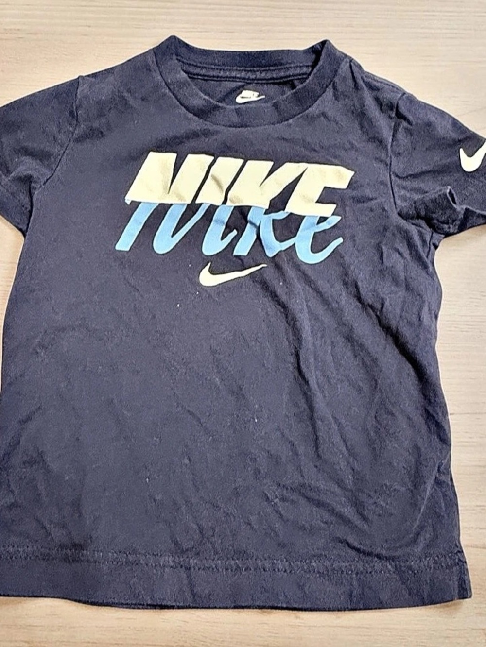 Nike Kids Short Sleeve Graphic Tee in Blue